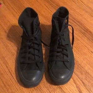 Black Converse All Stars